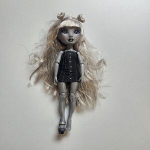 Rainbow HighShadow High Doll - Luna Madison